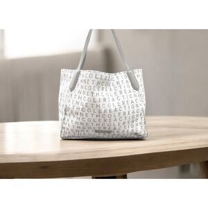 Kenneth Cole Reaction White & Gray Tote Bag Purse Handbag Shoulder Bag EUC